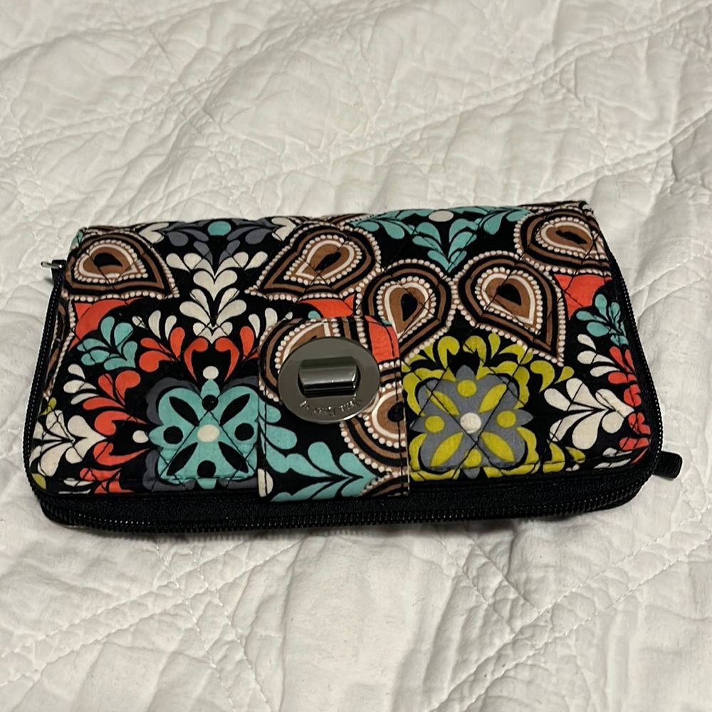 Vera Bradley Sierra Quilted Turnlock Wallet